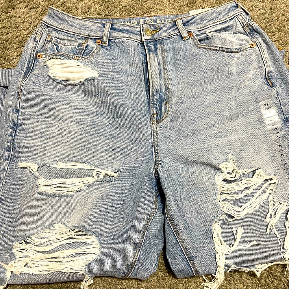 American Eagle Mom Jeans 12S